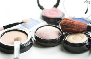 英倫風潮 從經典護膚到創新彩妝，英國美妝與衛生用品全解析